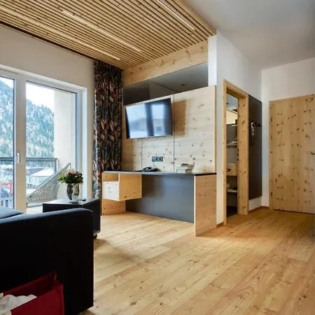 Venetblick Hotell 4*